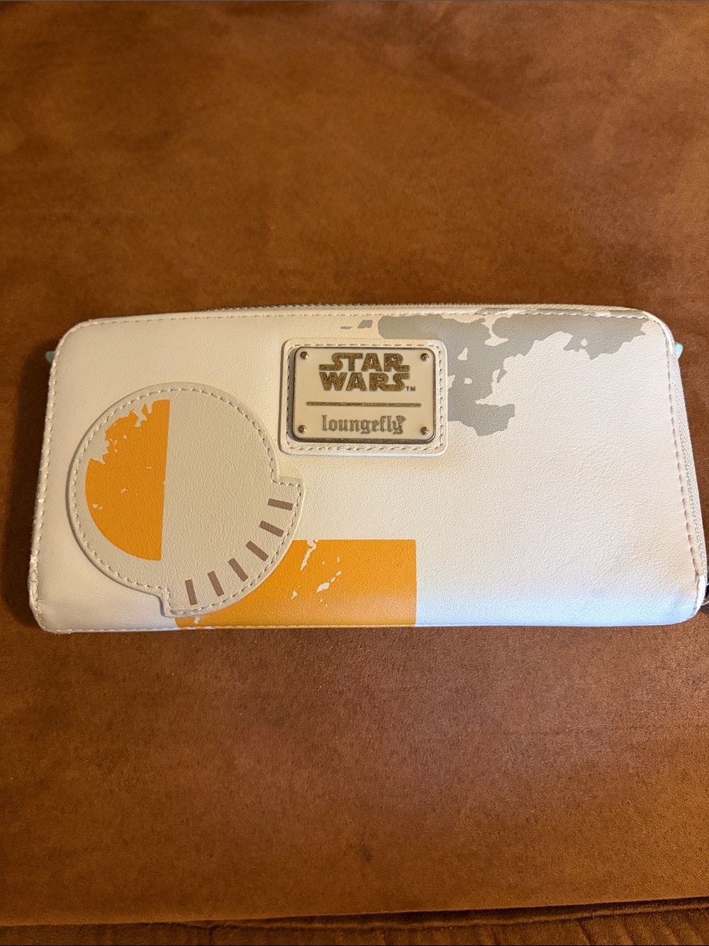 Loungefly StarWars Wallet - Picture 2 of 9
